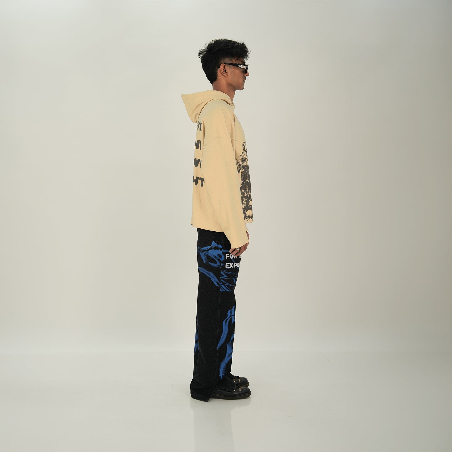 HOODIE (BEIGE)